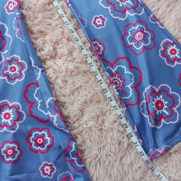 Bellbottom leggings! Y2k revival flower power retro print silky fit&flares - Picture 7 of 7